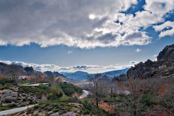 Macheta's Coutry House