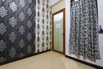 Hotel Chandrady Guesthouse