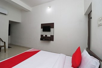 Oyo 42907 Hotel Bhuneshwar