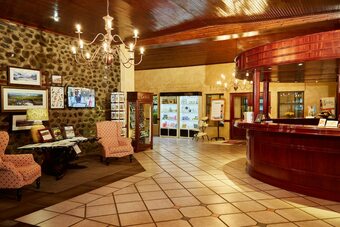 Hotel First Group Bushman's Nek