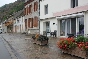 House With 3 Bedrooms In Chooz, With Furnished Terrace And Wifi