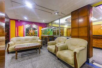 Oyo 60019 Hotel Classic Inn