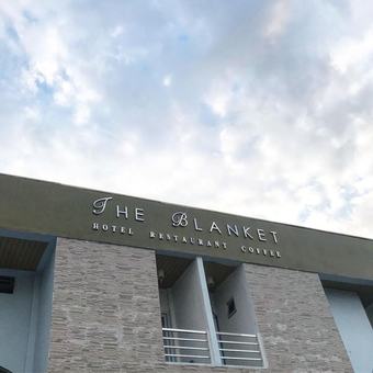 The Blanket Hotel Restaurant & Coffee