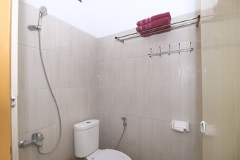 Hotel Airy Balige Tarutung 77 Silangit