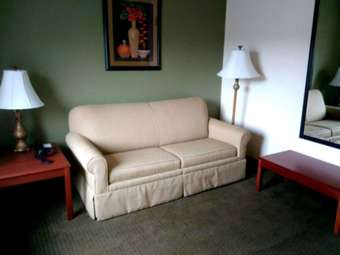 Hotel Quality Inn & Suites