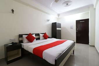 Hotel Oyo 48484 N H Plaza Lodge & Farm House