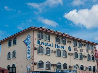 Oyo 89577 Kristal Hotel