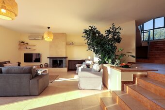 Residencia Villa Naya Branch 6  Saltus