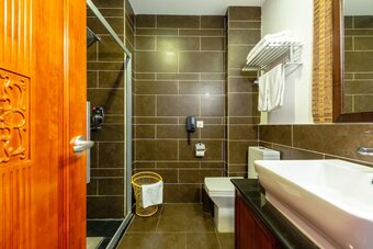 Hejing Zemeixuan Boutique Hotel