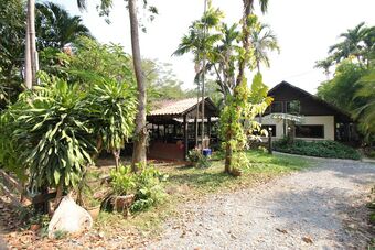 Hotel Oyo 476 Ban Rimnam Resort