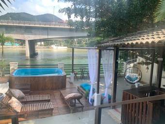 Hostal Laguna Hostel