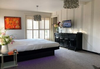 Bed & Breakfast Home Sleep Home