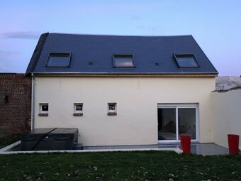 Le Manoir De Le Quesnel