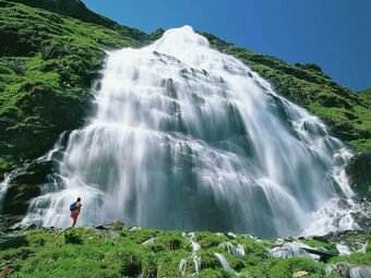 Well Maintained Apartment In A Quiet Location On The Outskirts Of Matrei