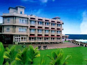 Hotel Mascot Beach Resort