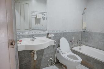 Hotel Reddoorz Premium @ Jalan Pal 10 Jambi