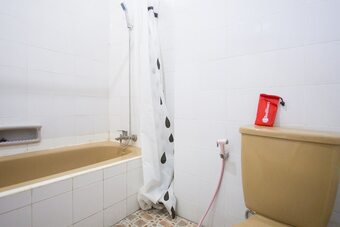 Hotel Reddoorz Plus Near Pelabuhan Bitung