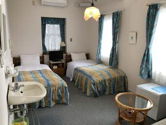 Hotel Shinkaifujishoen