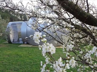 Bed & Breakfast Les Chambres Bulles Du Chateau Belvize