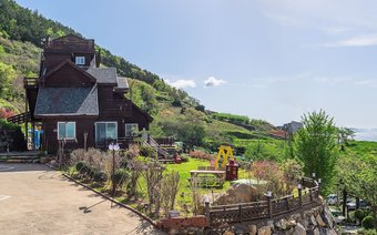 Namhae Macaron Pension