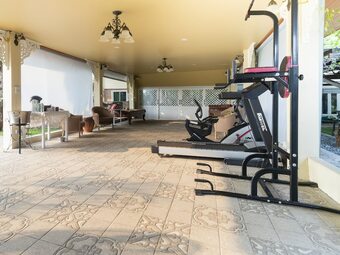 Hotel Oyo 750 Baan Suan Ampond