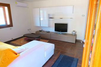 Apartment With 3 Bedrooms In Cardedu, With Shared Pool, Enclosed Garden And Wifi - 700 M From The Beach