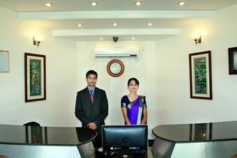 Hotel Naturoville Ayurvedic And Yoga Retreat By Opensky