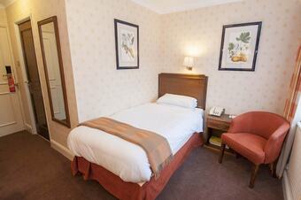 Hotel The Roebuck Inn