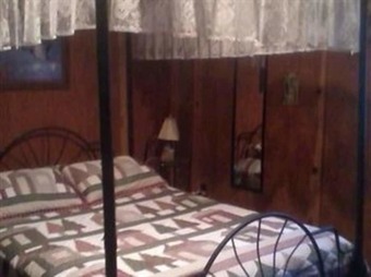 Bed & Breakfast Kennedys Red Barn Inn