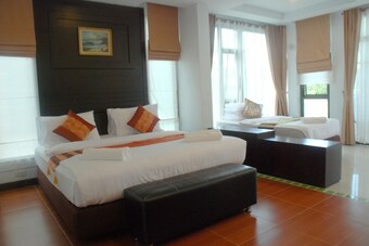 Nattha Waree Hot Spring Resort And Spa