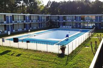 Motel Landmark Hotel