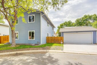 Ideally Located Westminster Home - Sleeps 13!