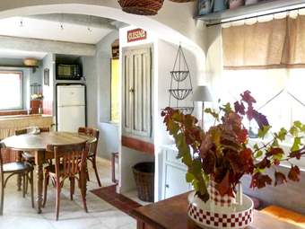 Apartment With 2 Bedrooms In Opp�de, With Wonderful Mountain View, Shared Pool, Furnished Garden - 60 Km From The Beach