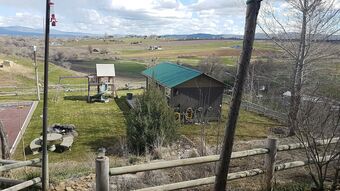 Hotel Shangri-la Bnb