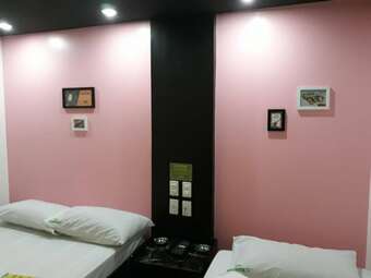 El Rancho Hotel Bayanan