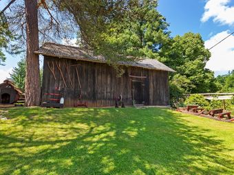 Agroturismo Alluring Farmhouse With Garden In Jakovci Netreti?ki