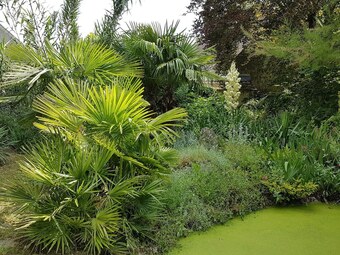 Vintage Holiday Home In Beaumont-du-g�tinais With Garden