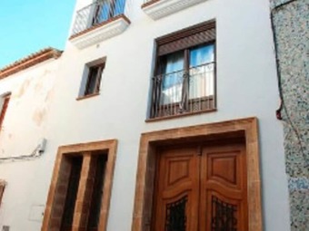 Cosy Apartment In La Yunta With Balcony