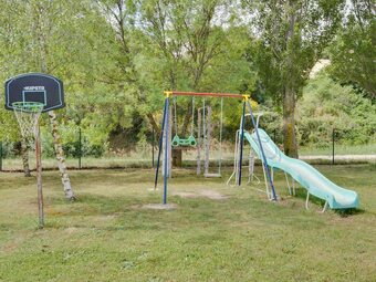 Villa Large Holiday Home In Lagarde-par�ol With Private Pool