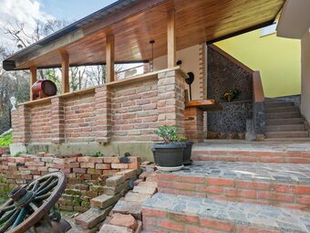 Rustic Holiday Home In Donja Stubica With Terrace