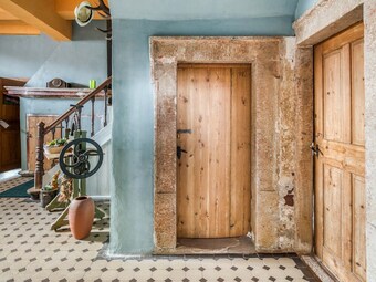 Luxurious Mansion In Mansfeld Ot Biesenrode With Barbecue