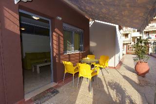 Apartamentos Elia Beach Suites