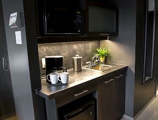 Grand Times Hotel Quebec City Airport