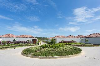 Hotel Holiday Villa Pantai Indah Bintan