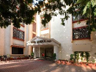 Hotel Royal Garden Resort & Lawns