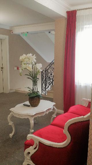 Hotel Gradinile Romane