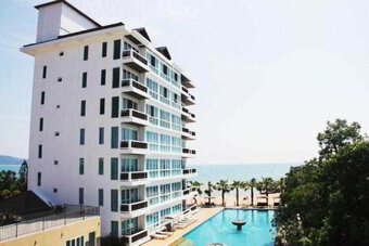 Hotel The Sand Beach