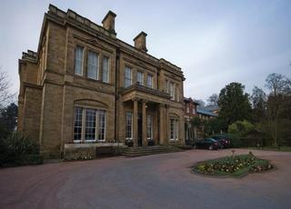 Hotel Oulton Hall