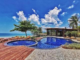 Hotel Khanom Beach Resort And Spa