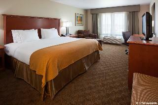 Holiday Inn Express Hotel & Suites Mason City